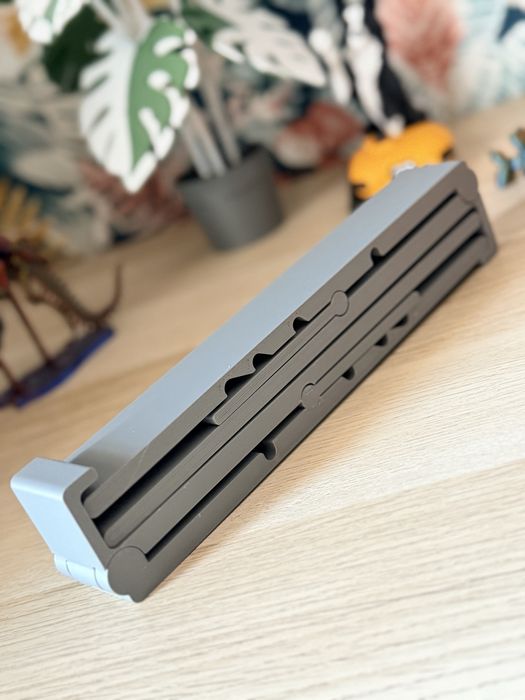 Suporte de Notebook — Leve, Prático e Portátil