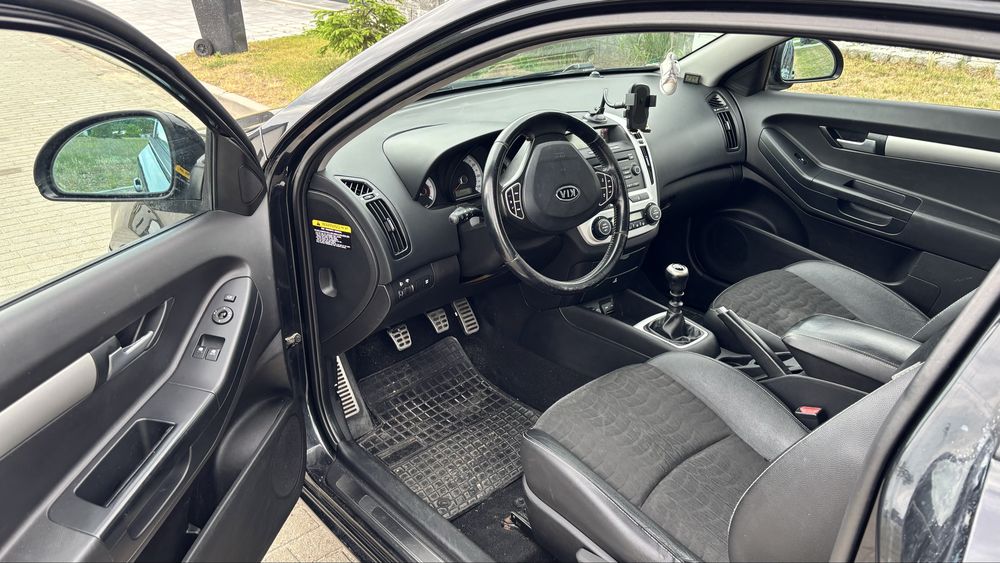 Kia ceed 1.6 crdi