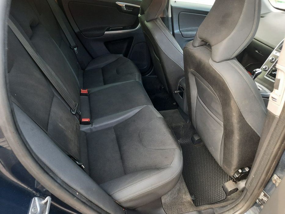 Volvo XC60 Anglik 2.0 D4 181HP D4204T5 Zarejestrowany