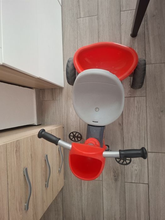 Triciclo criança