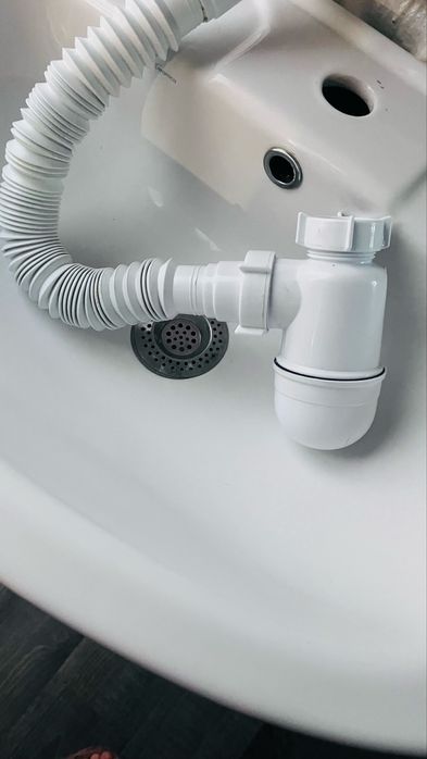 Тумбочка в ванну