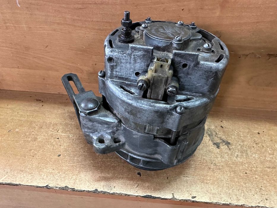 Генератор 14 Вт 40 А       Автогенератор