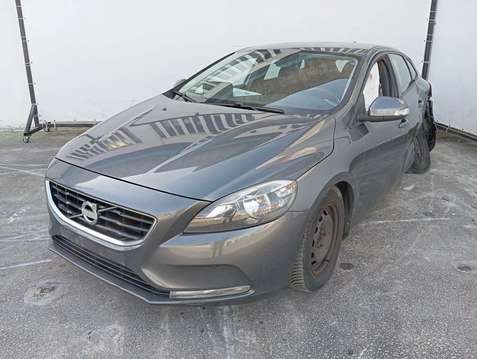 Para peças VOLVO V40 Hatchback Van (525)