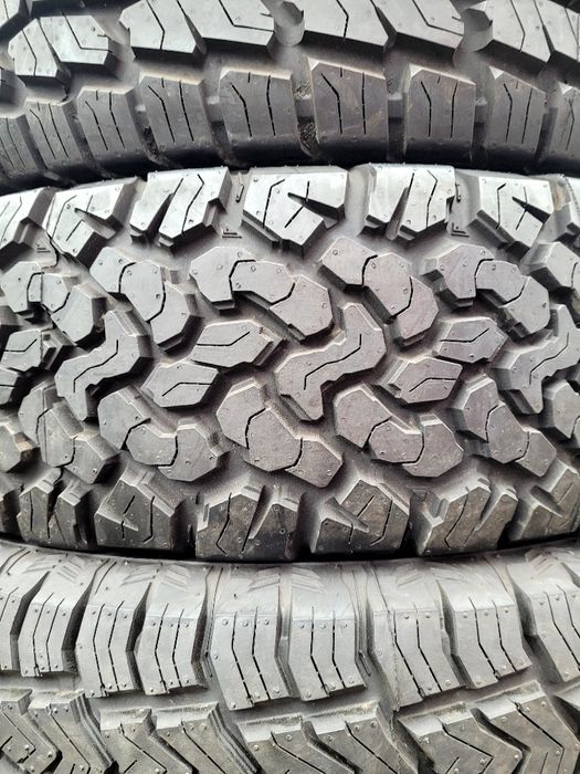 Шини дли джипов 215 225 235 245 265 65 70 15 16 17 18 AT  MT Болотяні