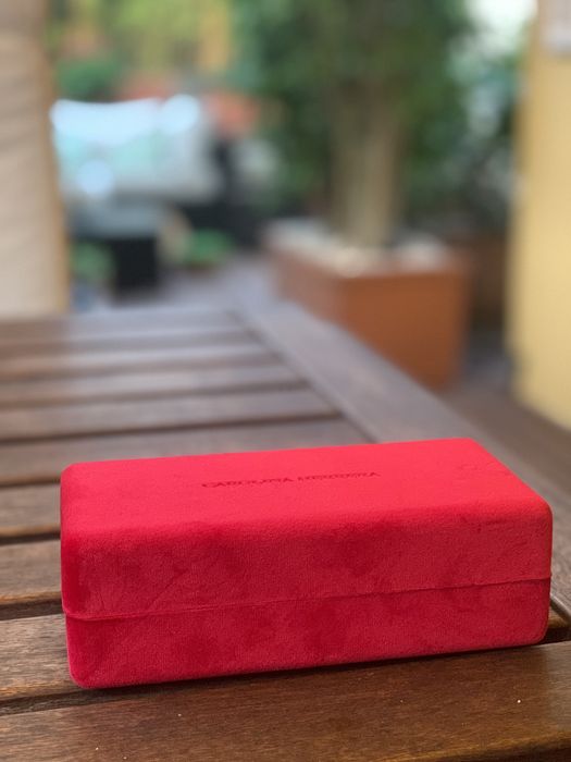 Óculos de sol Carolina Herrera originais - novos com caixa