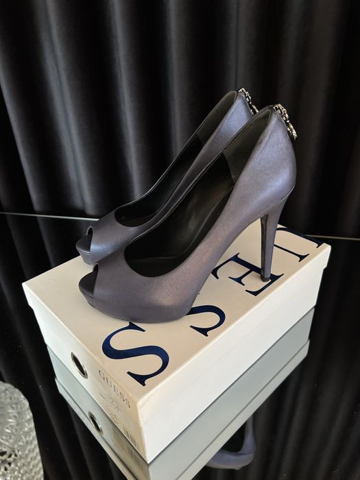 Buty marki Guess nowe