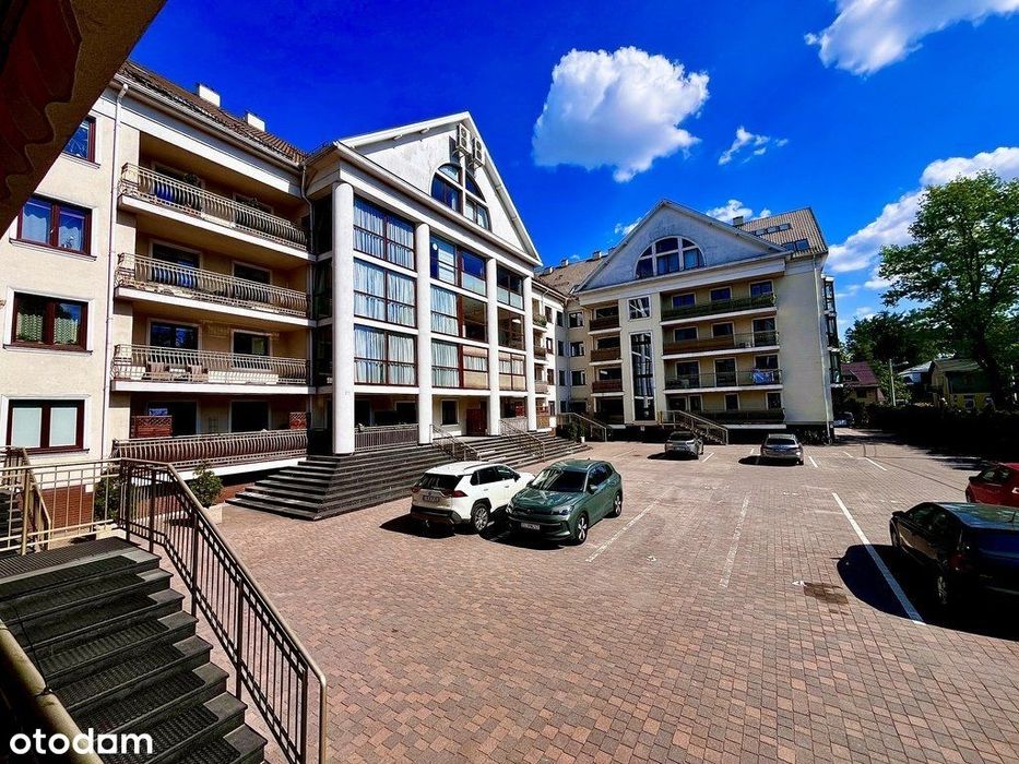 Atrakcyjna Cena Apartamentu Z Wyposażeniem .
