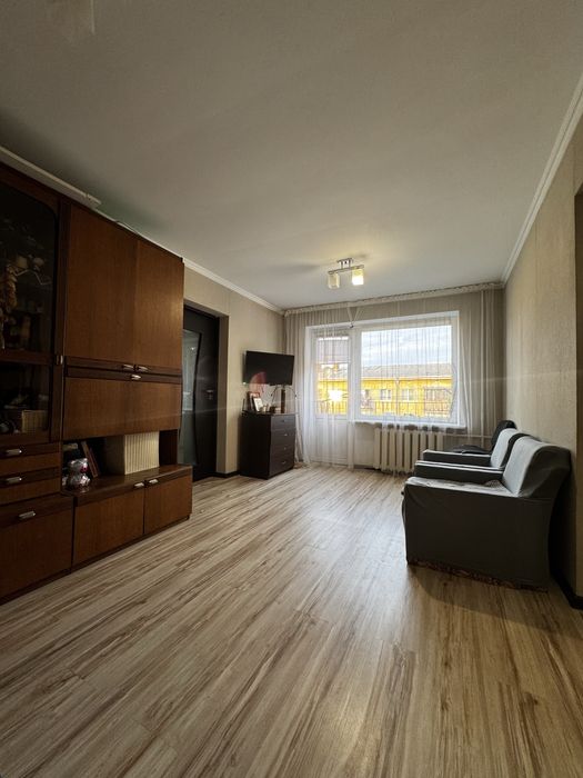 Продаж 2-кімнатної квартири на вул. Перемоги 23