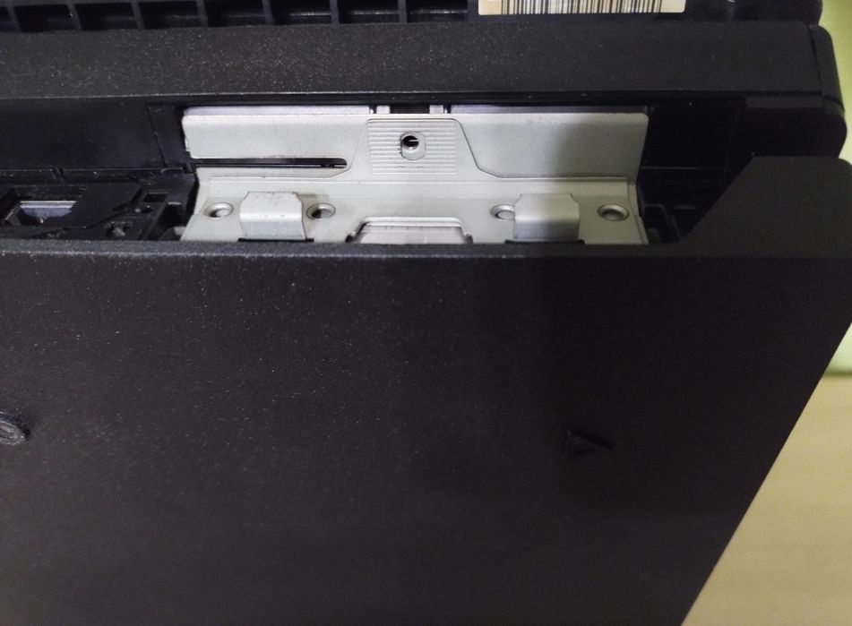 PS4 Pro cuh-7216b BLOD