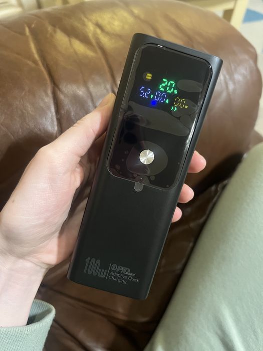 Павербанк 100W для ноутбука / заряджає MacBook / PD Type-C
