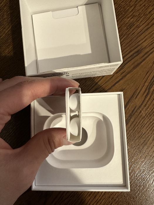 AirPods Pro 2 with MagSafe Case (USB‑C) (MTJV3) (2023)