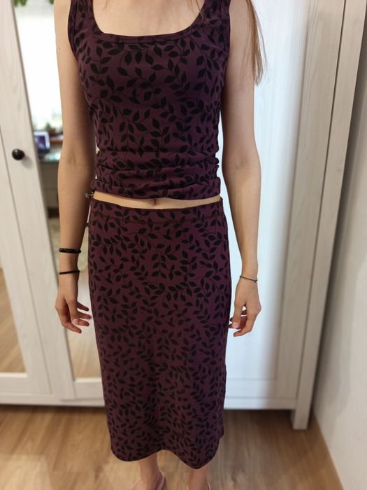 Komplet bluzka i spódnica cena 18zl rozmiar S 34