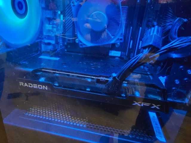 Lenovo Legion T5 i7 12700F DDR5 + 4060 TI