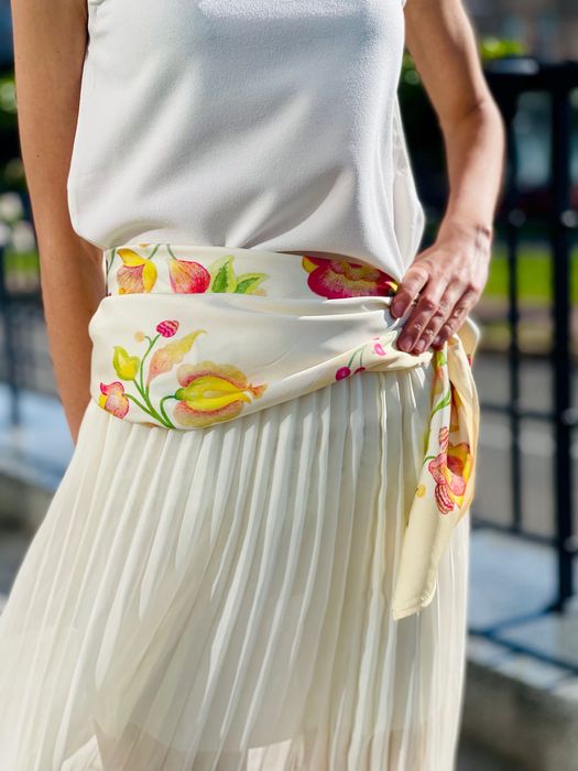 Українська хустка з квітами