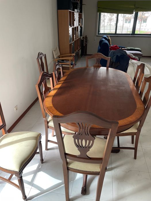 Sala de jantar_ móvel, mesa, 8 cadeiras_dix