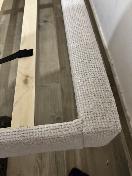 Cama de casal usada