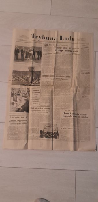 Stara gazeta Trybuna Ludu