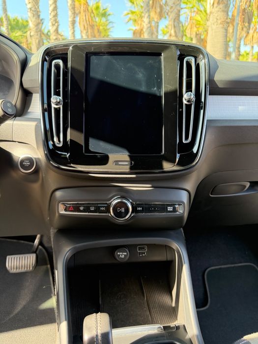 Carro Volvo XC 40