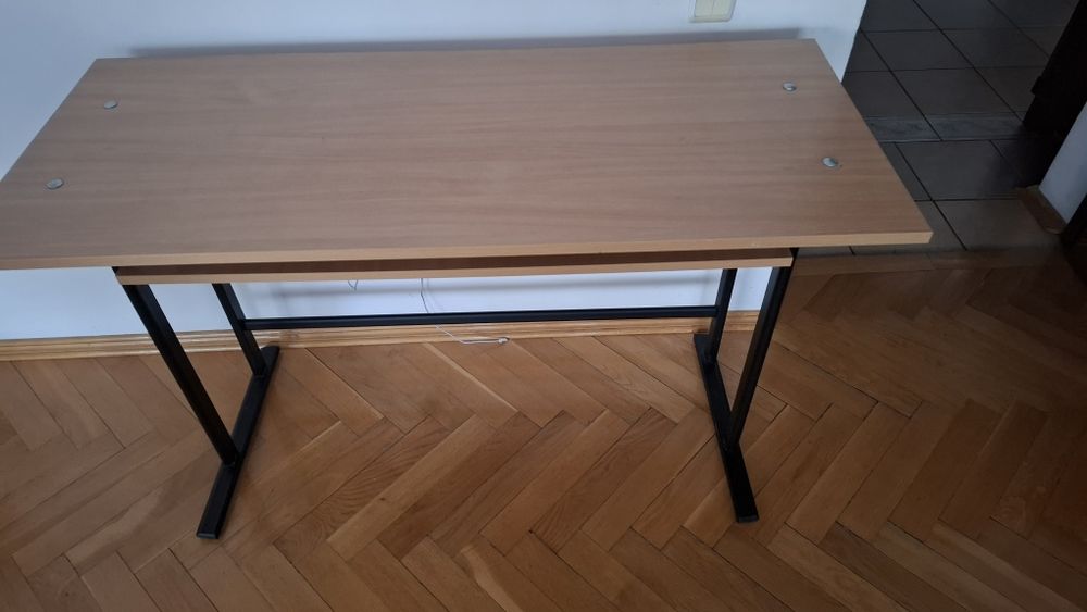 Продам парту для школяра