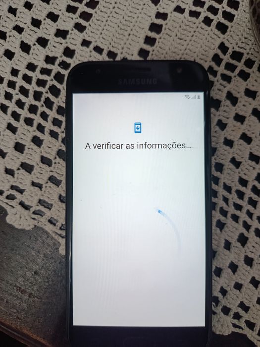 Samsung J3 para peças ou quem souber desbloquear