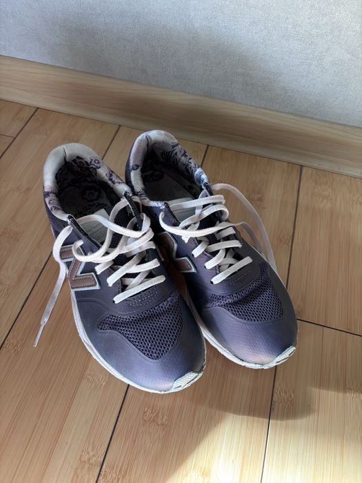 New balance дівочі