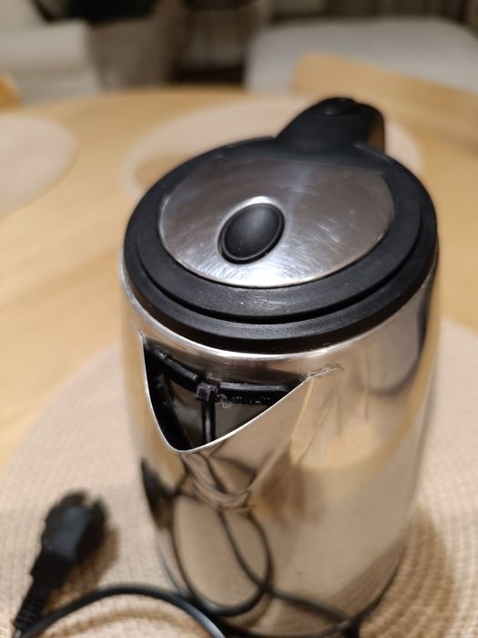 Czajnik elektryczny MOMERT pojemność 1 l