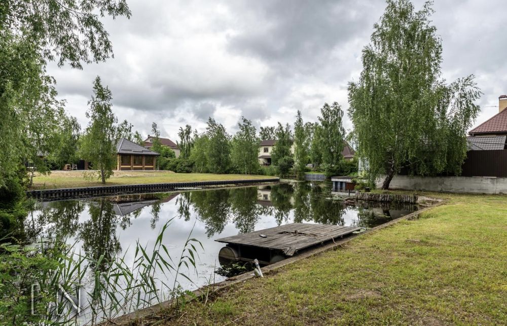Продаж будинку в селі Кийлів з власним виходом до води