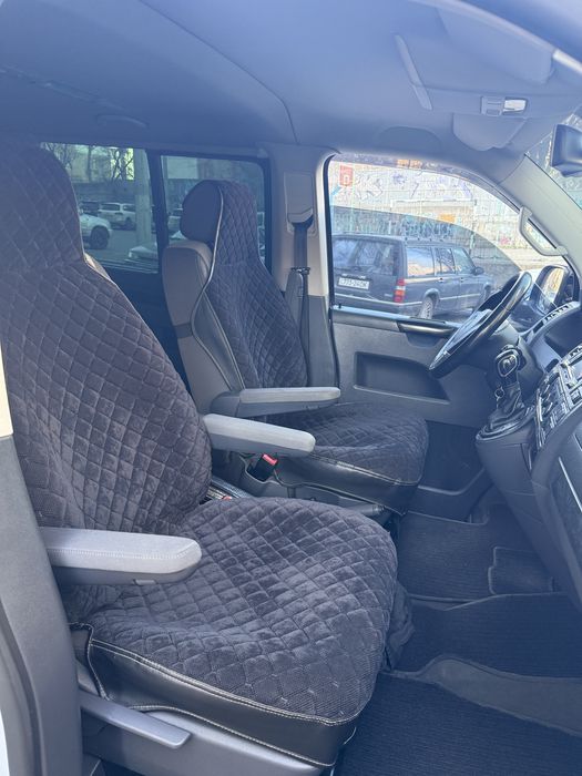 Volkswagen  multivan продам бус от хозяина