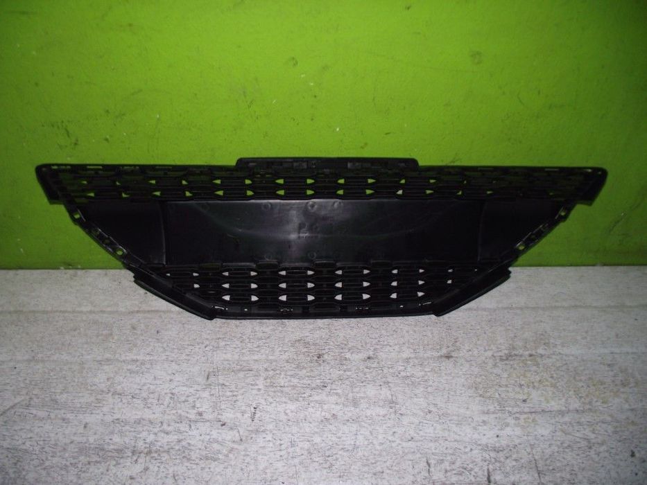 Grelha Central Peugeot 208 - 2012 / 2015 - NOVO - G304