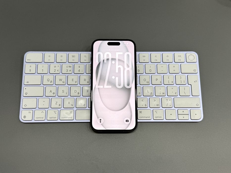iPhone 15 128 ГБ Black Neverlock, АКБ 100%, активований у травні 2026