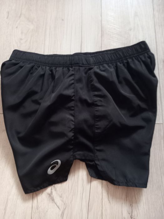 Продам шорты Asics