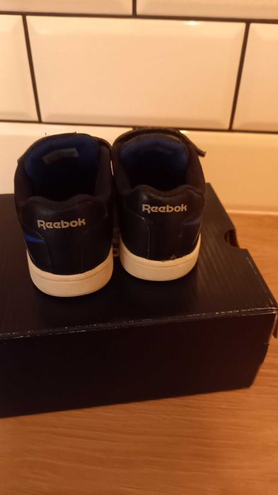 Buty niemowlece dla chlopca