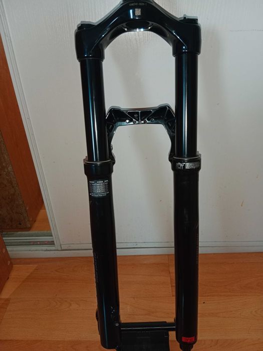 Marzocchi Bomber Z2 29- 140mm Rail