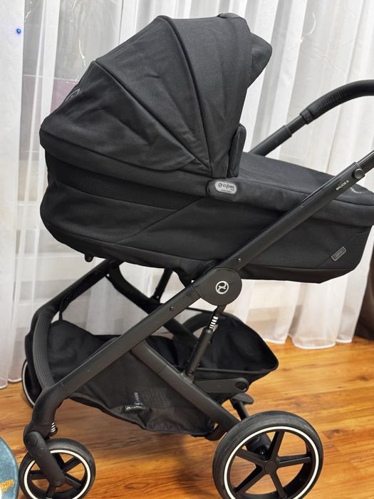 Продам коляску Cybex Balios s Lux 2025
