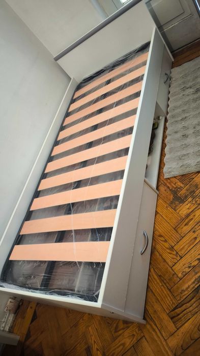 Cama de Solteiro 90X200 Nova + estrado e colchão N