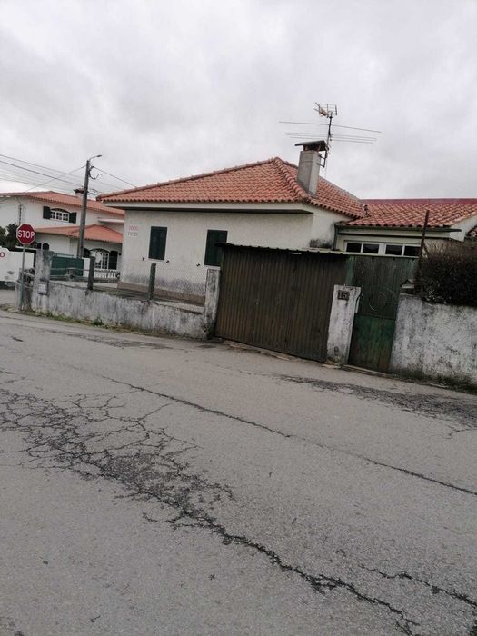 Vendo casa com terreno (não tenho interesse em agencias imobiliários)