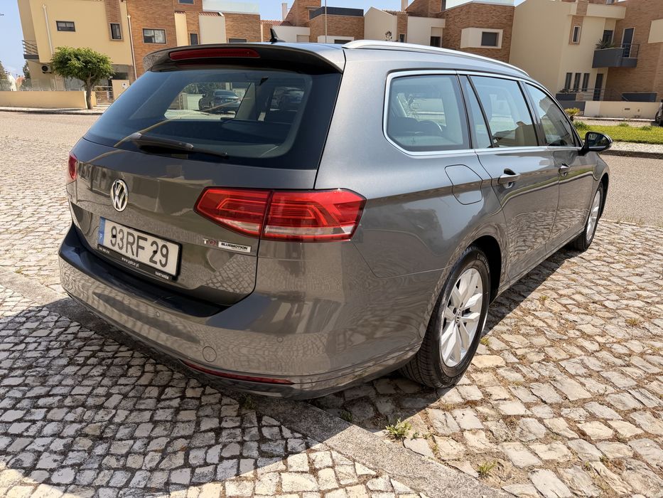 VW Passat Variant 1.6 Diesel 2016 Automático Nacional