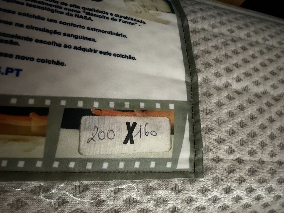 Cama de casal + colchao