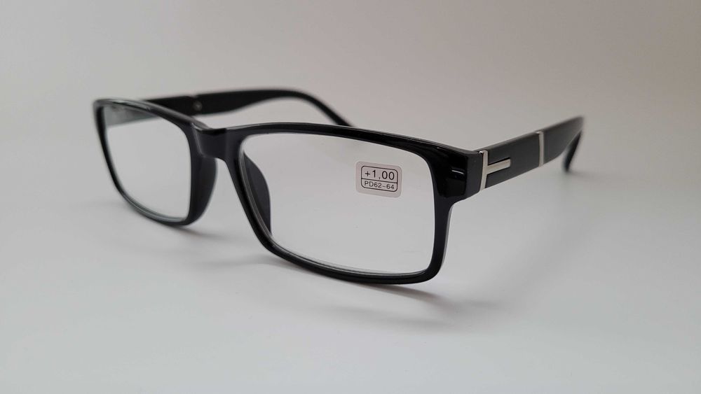 Очки для зрения универсальные плюс и минус