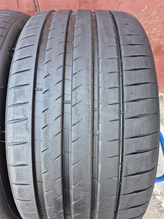 295/35/21 R21 Michelin Pilot Sport 4 SUV MO1 4шт ціна за 1шт шини