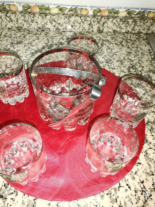 Balde Para gelo com copos