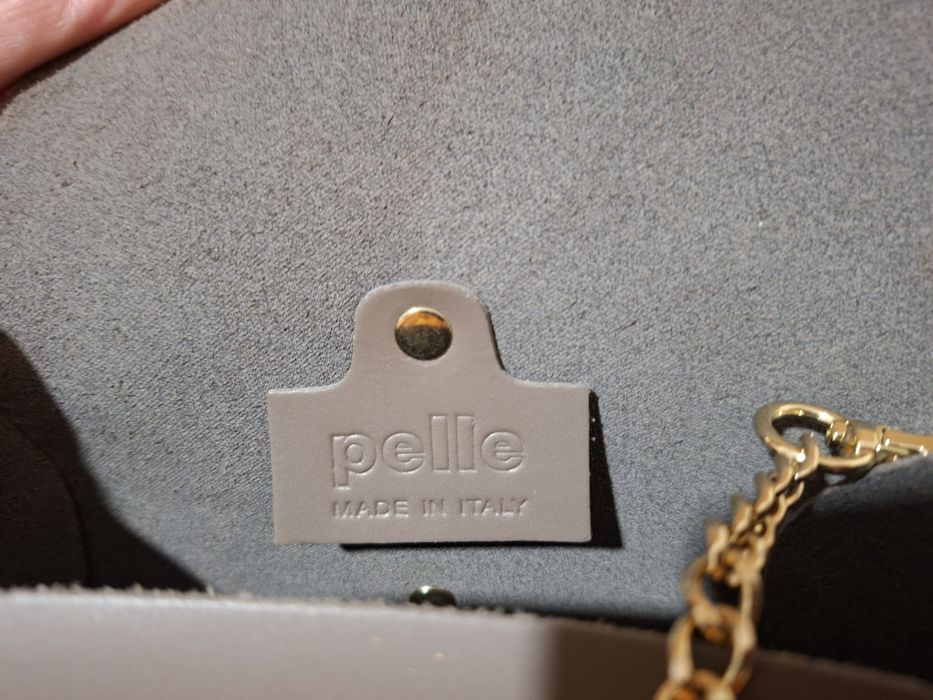 Шкіряна сумочка Pelle