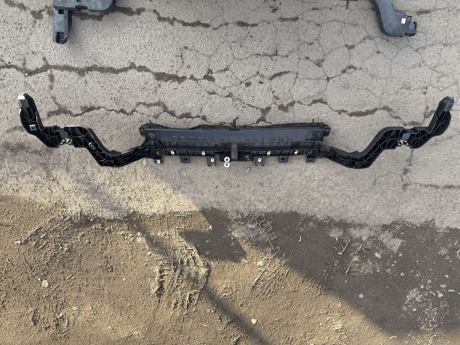 Панель радіаторів верх пластикова Ford Edge рестайлінг 2020 рік