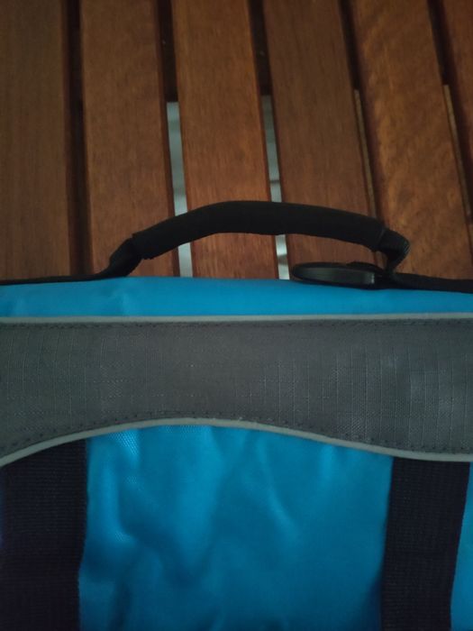 Colete flutuante para cão