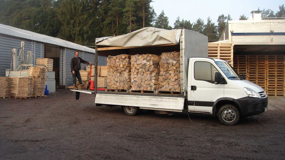 Suche drewno opałowe i kominkowe