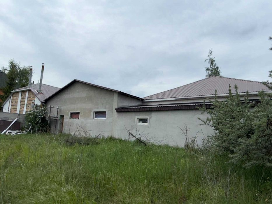 Продаж приміщення під склад, автосервіс, виробництво. с. Бузова Житомирська трасса 15км до Окружної