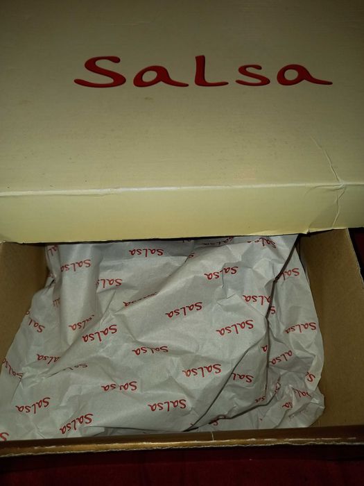 Botins castanhos com fivela camel à volta - 36 - Salsa