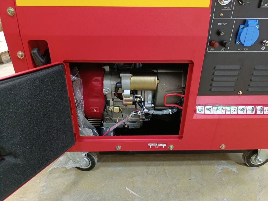 Генератор 7.5 квт, бензин