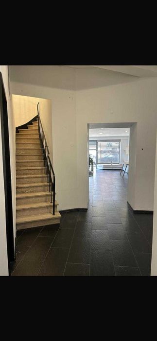 Loja com 170m2 - Junto ao Mercado de Arroios