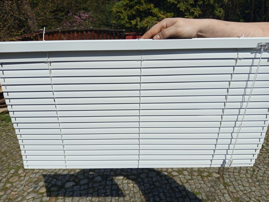 Żaluzje aluminiowe 25mm Nowe okienne i balkonowe